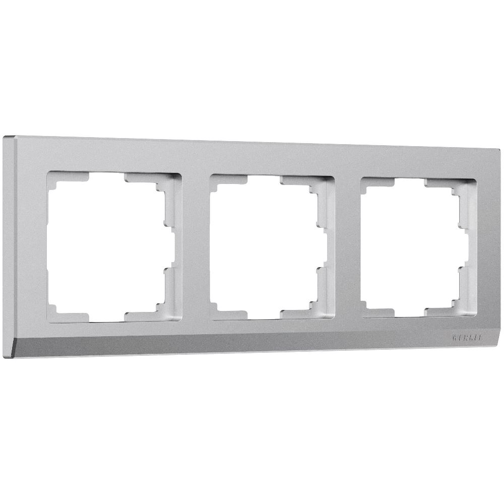 Рамка из поликарбоната Werkel Stark на 3 поста Серебряный матовый W0031865