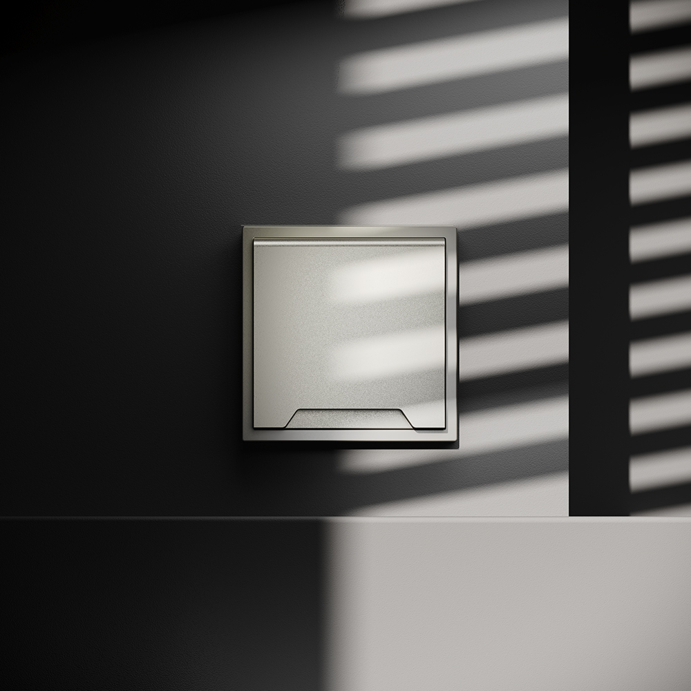 Розетка встраиваемая Voltum S70 с заземлением, защитными шторками и крышкой Шелк VLS040304 — изображение 4